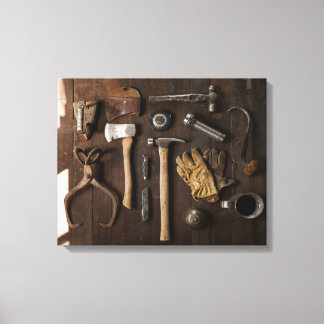 Anciens outils sur toile Arrière - plan en bois