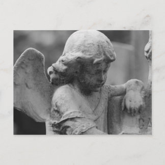 Angel dans le cimetière Carte postale