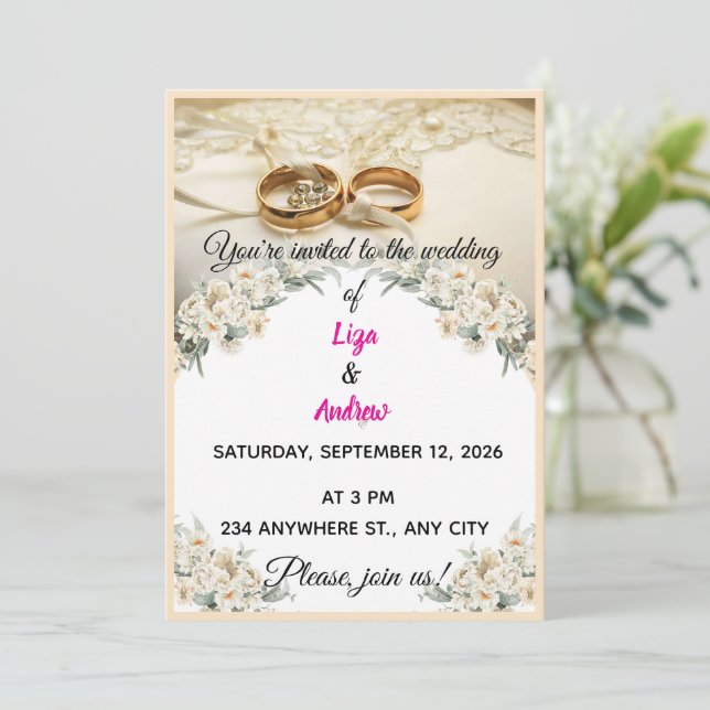 Anneaux de mariage traditionnels et invitation flo (Debout devant)