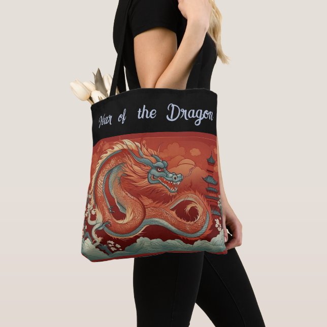 Année du Sac fourre-tout du Dragon (De près)