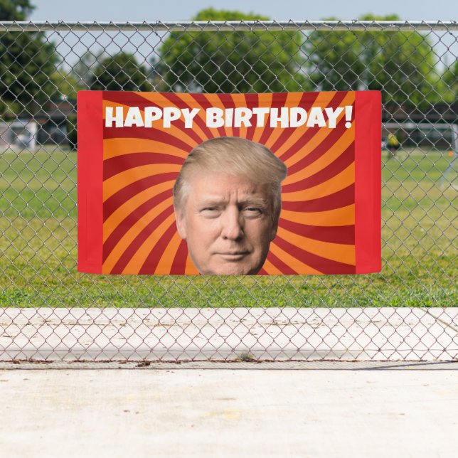 ANNIVERSAIRE DE LA BANNIÈRE DU PARTI DONALD TRUMP (En situation)