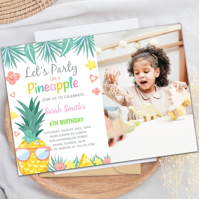 Anniversaire de la fête de l'ananas Invitations av (Pineapple Party Birthday Invitations with photo)
