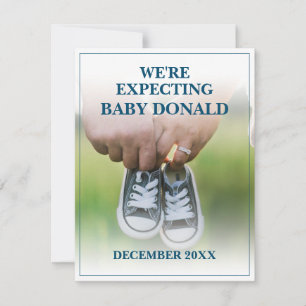 Annonce de grossesse avec chaussures de bébé