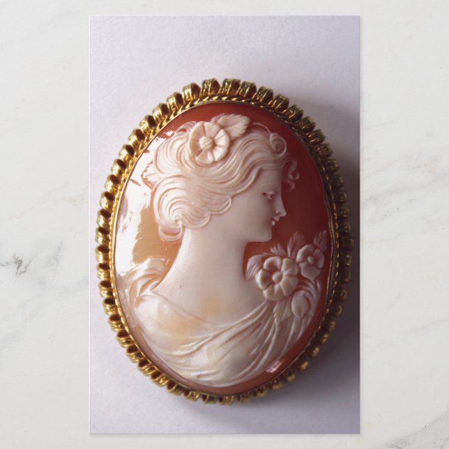 Antique Cameo (Devant)