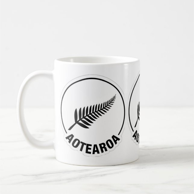 Aotearoa New Zealand Standard Mug (Gauche)