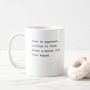 août typographie de tasse de café poétique du temp