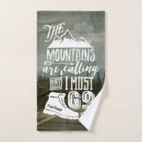 Appeler de montagnes doit aller votre typographie