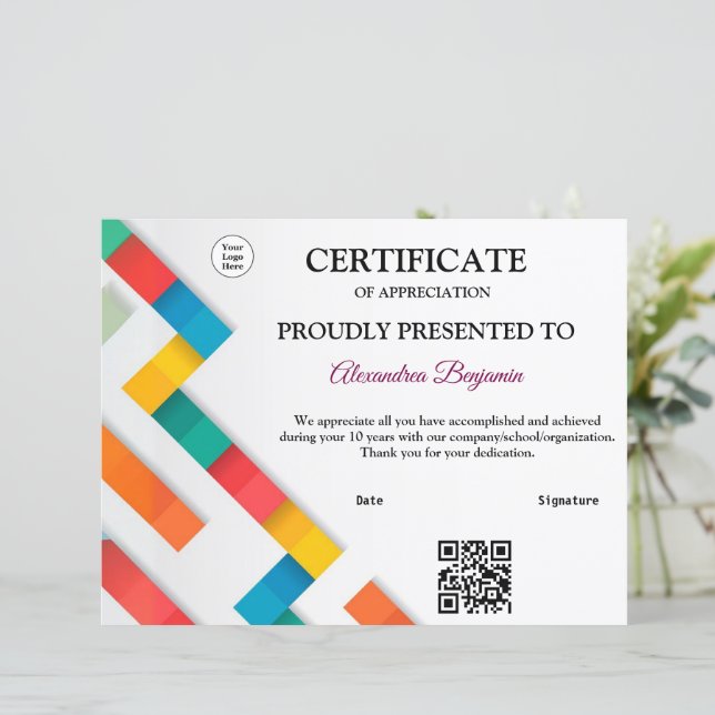 Application de réalisation de code Qr Apprécier Or (Debout devant)