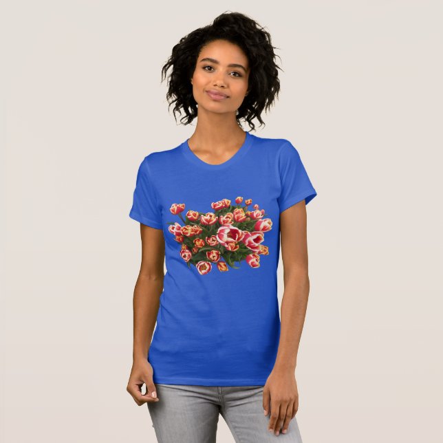 Application Tulipes rouges et blanches. T-shirt fe (Devant entier)