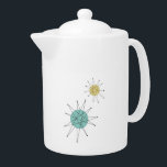 Aqua Blue Jaune Starburst franciscain Mi-siècle<br><div class="desc">Cette fabuleuse théière moderne du milieu du siècle présente des starbursts franciscains en bleu et jaune aqua. Faites une déclaration rétro quand vous buvez du thé !</div>