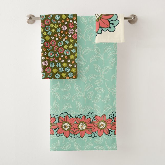 Aqua & Pink Retro Floral Towne (En situation)