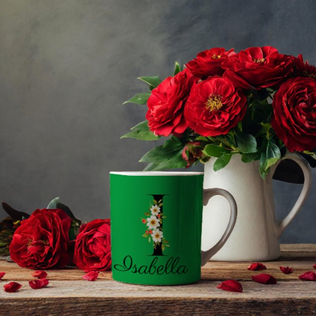 Aquarelle de fille botanique vert initial Mug (Créateur téléchargé)