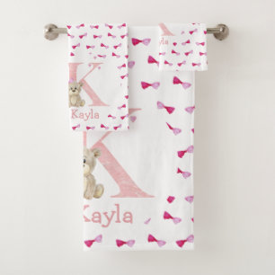 Aquarelle lettre K avec ours en peluche pour bébé