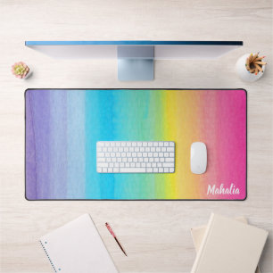 Aquarelle rose assez moderne Nom arc-en-ciel