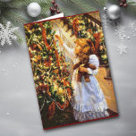 Arbre de Noël Vintage et carte fille<br><div class="desc">Voici une de mes images de Noël vintage préférées. Il présente une fille de l'époque victorienne vêtue de blanc et tenant son ours en peluche en plaçant la touche finale sur un glorieux arbre de Noël brillant. Vraiment une belle image d'art fin à l'ancienne. Le texte intérieur de cette carte...</div>