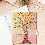 Arbre De Vie Couleurs Arc-En-Ciel Nom Personnalisé<br><div class="desc">Ce planificateur unique est décoré d'une mosaïque Arbre de Vie couleur arc-en-ciel sur un arrière - plan vert pâle. Le design original a été réalisé à l'aide de minuscules morceaux de verre aux couleurs vives. Customisez-le avec votre nom et votre année. Mosaïque originale © Michele Davies.</div>