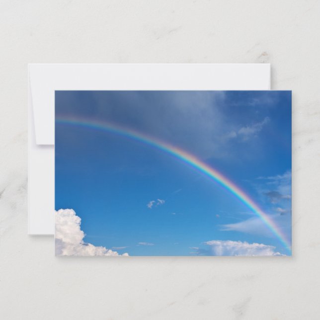Arc en ciel dans un ciel bleu (Devant)