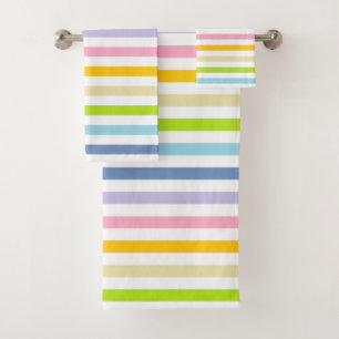 Arc-en-ciel en pastel et rayures blanches