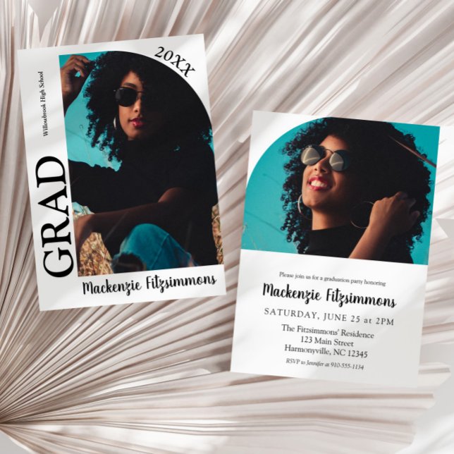 Arc moderne Photo Graduation Invitation (White Modern Arch Photo Graduation Invitation)