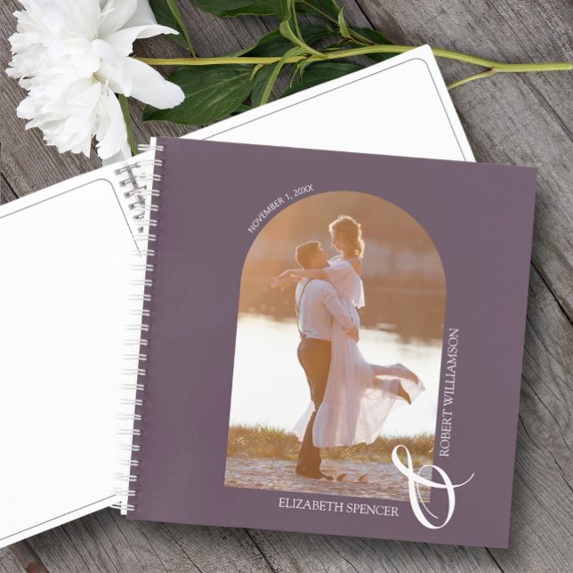 Arche photo moderne violet Mariage livre d'invité (Change the pages to any of the styles available. LOTS of colors in our collection.)