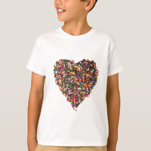 Arrose le T-shirt des enfants de coeur