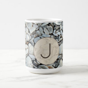 Art de mug initiale Coquillages de bord de mer