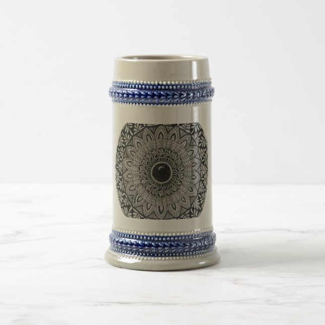 art mandala noir sur un grand mug (Centre)