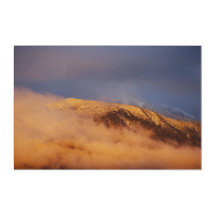 Le mont de neige du coucher du soleil Bogong