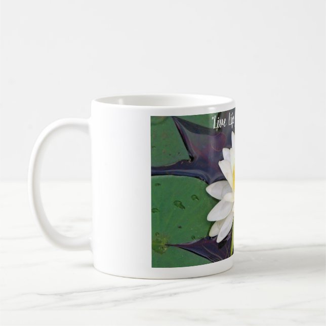 Art par la tasse blanche du nénuphar 11oz de (Gauche)