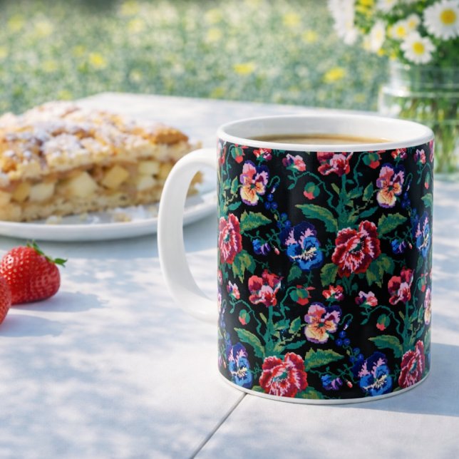 Art populaire ukrainien vushuvanka. Tasse (Créateur téléchargé)