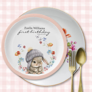 Assiette de fête colorée de lapin mignon élégant