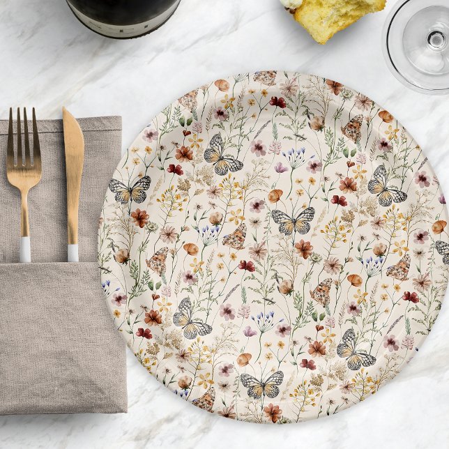 Assiette en papier floral bohème (Boho Floral Paper Plate with Butterflies by Painted Paperie
)