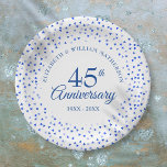 Assiettes En Carton 45e 65e anniversaire amour Coeurs Confetti<br><div class="desc">Doté de délicats coeurs d'amour confetti. Personnalisez avec vos informations spéciales saphir mariage anniversaire en lettres chic. Conçu par Thisisnotme©</div>