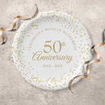 Assiettes En Carton 50e anniversaire de Mariage Gold Dust Confetti<br><div class="desc">Doté de délicats confettis de poussière d'or. Personnalisez avec vos cinquante ans spéciaux d'information d'anniversaire d'or en lettres d'or chic. Conçu par Thisisnotme©</div>