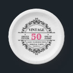 Assiettes En Carton 50e Anniversaire Noir Rose Funny Birthday<br><div class="desc">Cette conception d'anniversaire noir et rose inspirée de l'ancien est parfaite pour les célébrations d'anniversaire importantes, telles que les 30 ans, 40 ans ou 50 ans. Le design présente un monogramme divisé en noir avec un grand 50 rose au milieu. Le texte indique "Vintage. Édition limitée, exemplaire unique. Vieilli à...</div>