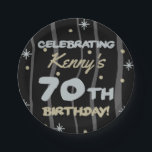 Assiettes En Carton 70th Birthday Party Ajouter votre nom<br><div class="desc">Fêtez un anniversaire important avec ces fournitures personnalisables de fête d'anniversaire!</div>