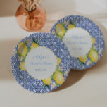 Assiettes En Carton Amalfi Lemons Bleu Blanc Italie Carreaux Fête des<br><div class="desc">citrons d'aquarelle peints à la main contre un motif arrière - plan à base d'un carrelage vintage bleu et blanc. Si vous préférez le cercle central avec un bord simple (plutôt que l'inclinaison), cette option est disponible. Sous les zones de personnalisation du texte, "cliquez pour customiser plus loin" puis allez...</div>