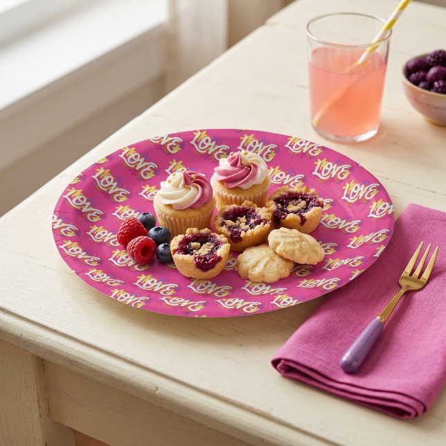 ASSIETTES EN CARTON AMOUR (Créateur téléchargé)