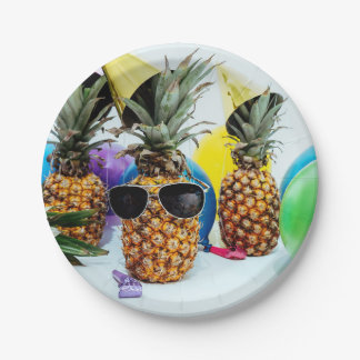 Assiettes En Carton Ananas frais avec des lunettes de soleil