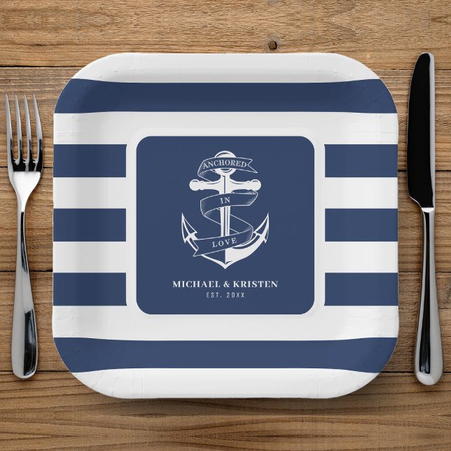 Assiettes En Carton Ancré dans l'amour Ancre bleu marine rayé (Anchored in Love Nautical Blue Anchor Striped Paper Plates
)
