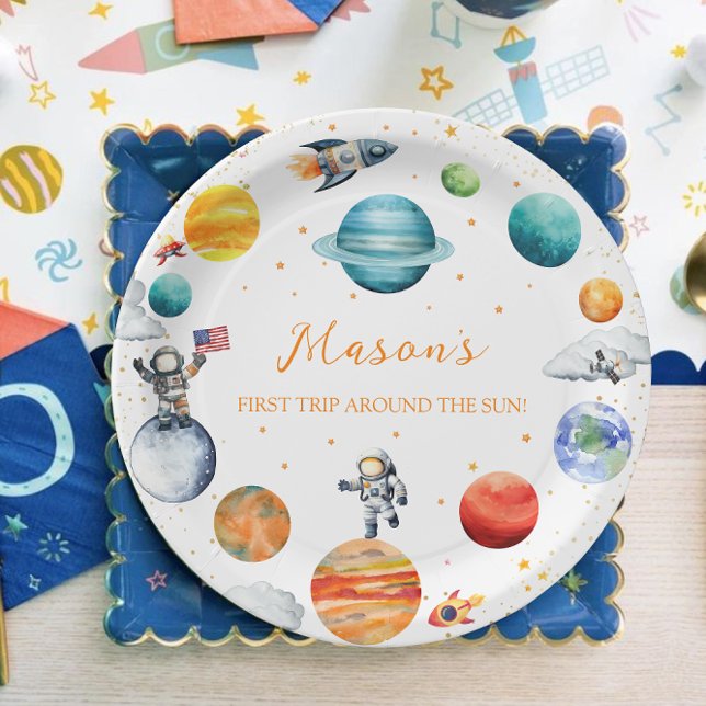 Assiettes En Carton Anniversaire d'astronaute spatial (Créateur téléchargé)