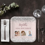 Assiettes En Carton Anniversaire rose or argent confetti photo<br><div class="desc">Pour une fête d'anniversaire de 50ème anniversaire (ou de n'importe quel âge). Un arrière - plan rose à dégradé d'or décoré de faux confettis argentés. Le texte : Le nom est écrit en or rose foncé avec un grand script de style à la main moderne. Personnalisez et ajoutez le nom,...</div>