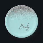 Assiettes En Carton Aqua Bleu Sarcelle Argent Pailleté Monogramme<br><div class="desc">Aqua Bleu Sarcelle Argent Pailleté Monogramme Nom et Initiale Plaques de fête. C'est le cadeau parfait pour un 16e anniversaire,  un mariage,  une douche de mariée,  un anniversaire de mariage,  une baby shower ou une soirée de filles pour quelqu'un qui aime le luxe clinquant et les styles chics.</div>