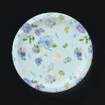 Assiettes En Carton Aquarelle Bleu Hydrangée et Rose motif floral<br><div class="desc">Ajoutez un accent floral à votre événement avec ces belles plaques en papier. Il présente un motif floral d'hydrangées bleues et blanches et de roses avec d'autres touches de verdure et de fleurs sur un arrière - plan bleu clair. Ces assiettes en papier à fleurs sont parfaites pour les fêtes...</div>