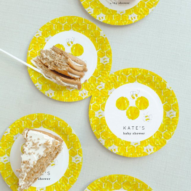 Assiettes En Carton Aquarelle jaune Bumble Bee Beehive Baby shower (Yellow watercolor bumble bees and honeycombs baby shower paper party plates.)