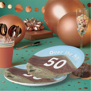 Assiettes En Carton Au-dessus de la colline 50e anniversaire jalon