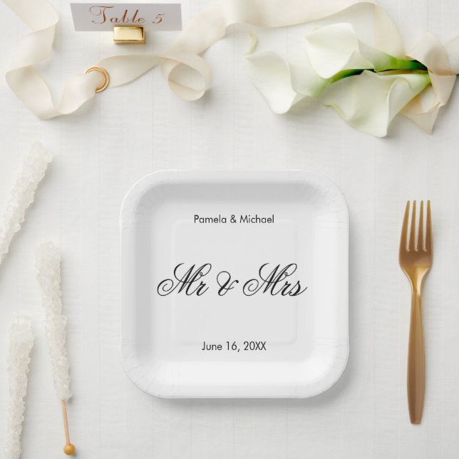Assiettes En Carton B&W personnalisé M & Mme Font 1 (Mariage)