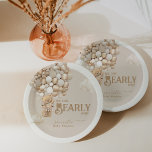 Assiettes En Carton Baby shower neutre d'attente de l'ours en peluche<br><div class="desc">Un petit ours est en route ? Bien sûr,  vous allez fêter ça ! Ce design Bear Balloons "We Can Bearly Wait" vous aide à planifier un grand Baby shower neutre pour le genre !</div>