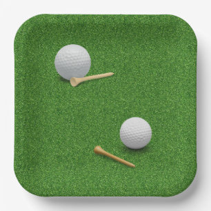Assiettes En Carton Balle de golf et tee sur fond d'herbe verte