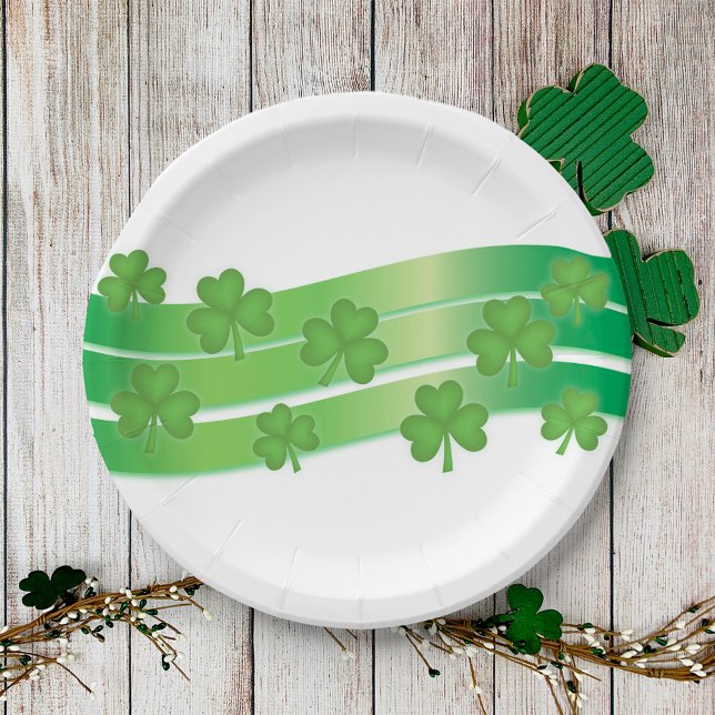 Assiettes En Carton Bandes shamrocks (Créateur téléchargé)